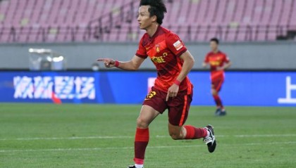 乐鱼官网-【中超】尹鸿博制胜梅米失点于海染红 河北1比0海港